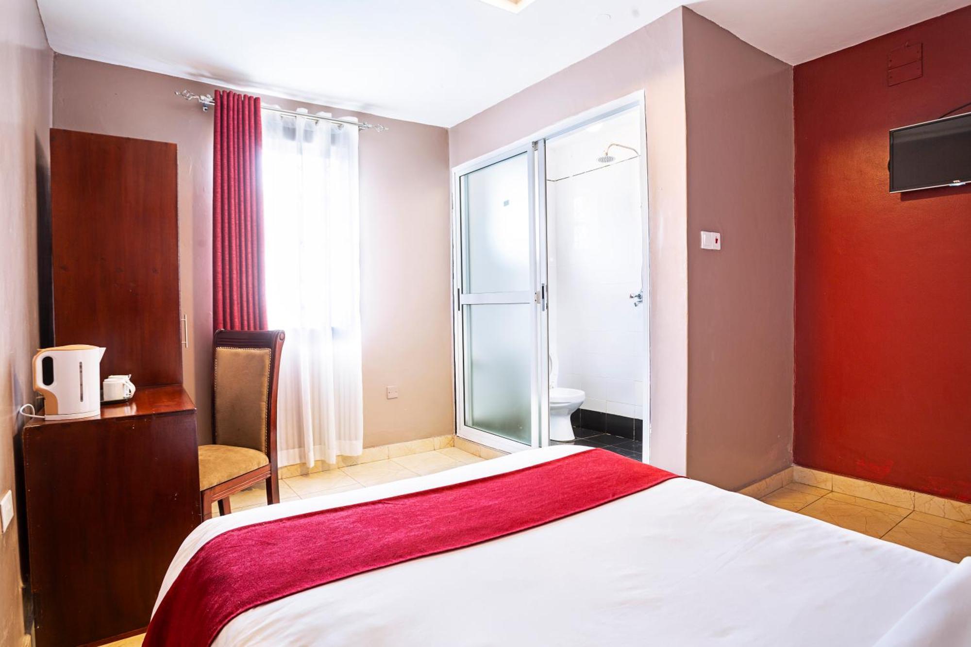 Melvic Hotel Кисуму Экстерьер фото