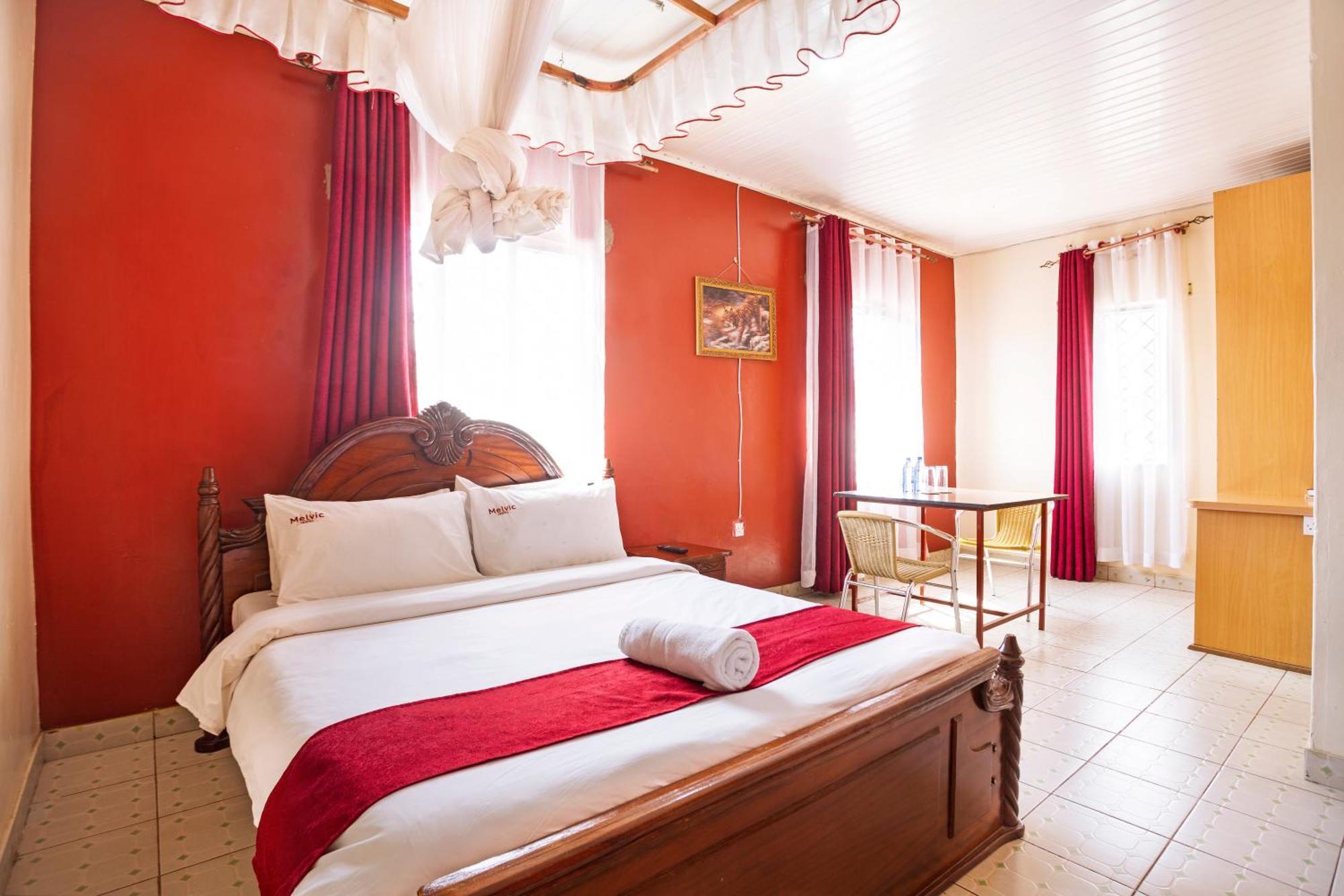 Melvic Hotel Кисуму Экстерьер фото